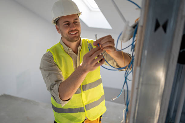  Oconomowoc, WI Electrician Pros